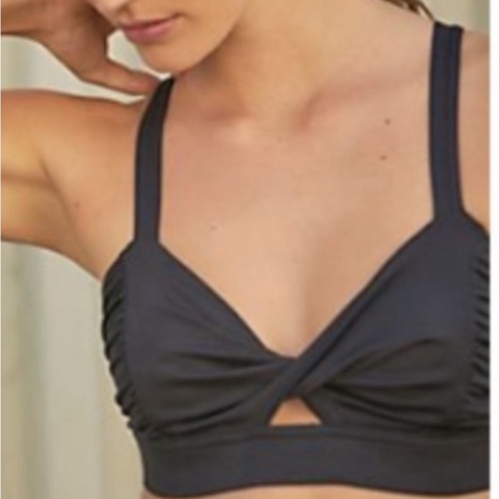 1 Free people twist and shout sports bra EUC